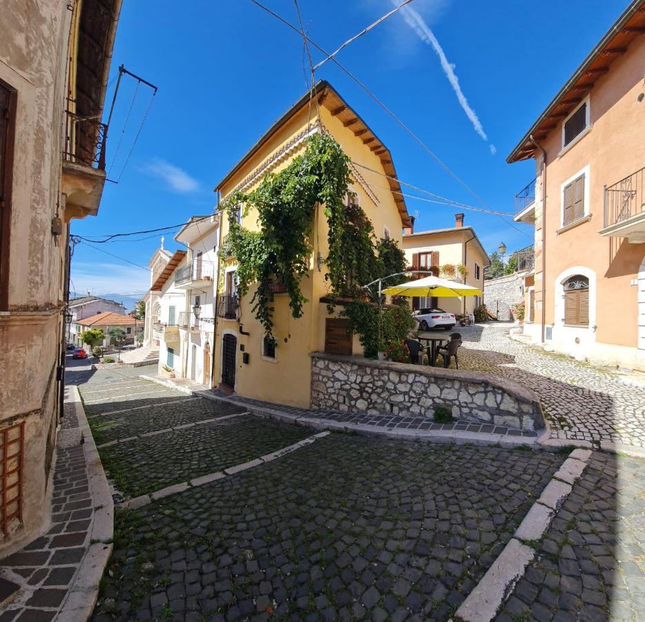 Villa Scaccia pensieri Cerchio Exterior foto